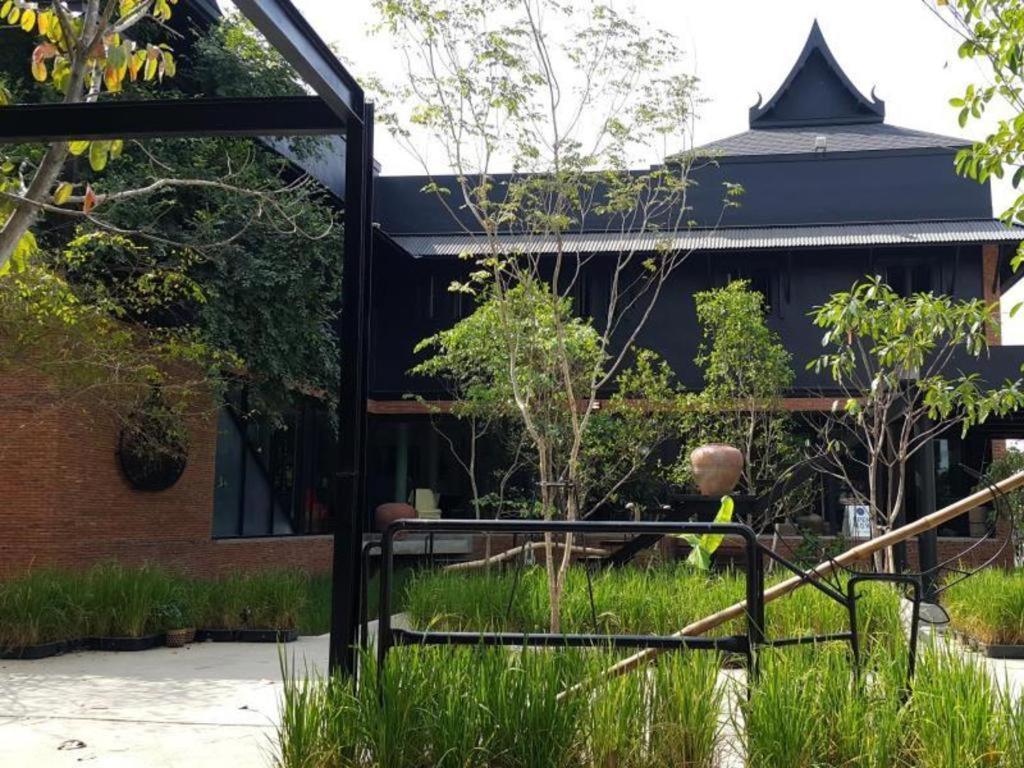Silp-Pa Phra Nakhon Si Ayutthaya Hotel Exterior photo